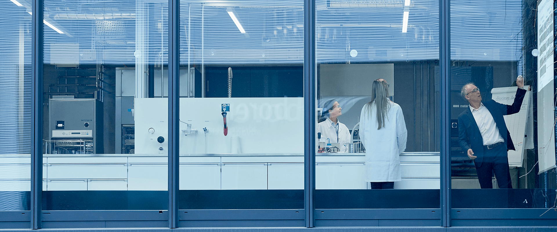 Labor-von-aussen-Desktop